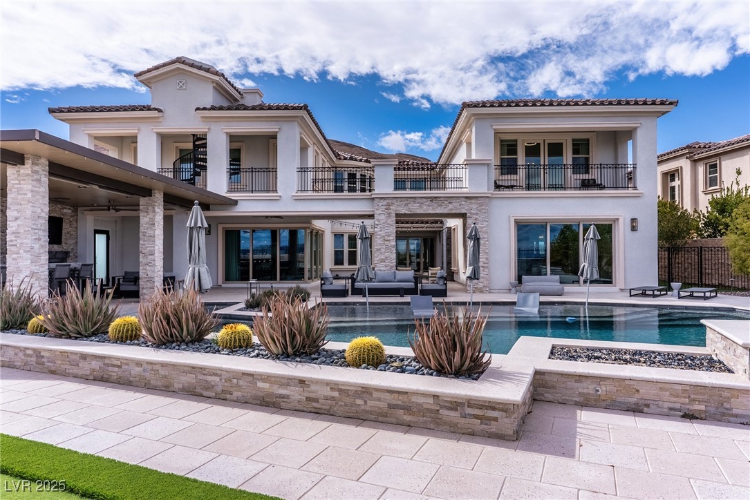 12 Olympia Chase Drive