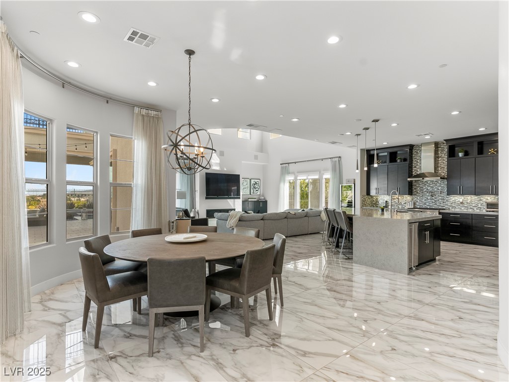 12 Olympia Chase Drive