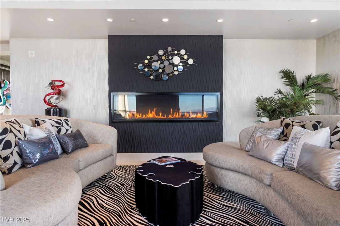 200 West Sahara Avenue 4101