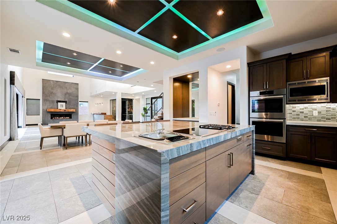 94 Glade Hollow Drive