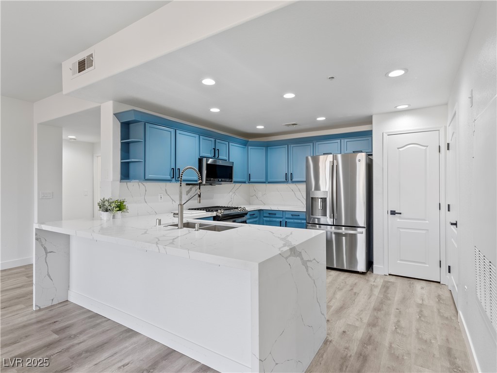 2325 Windmill Parkway 1711