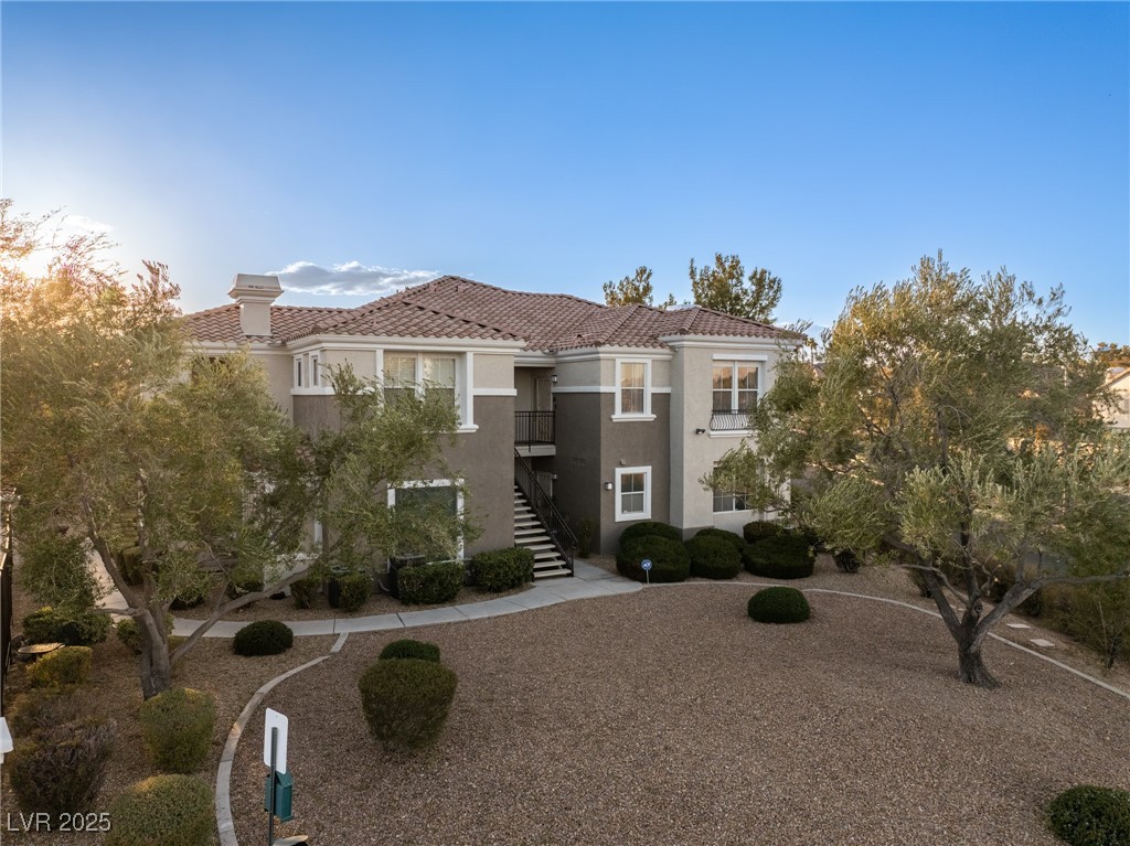 2325 Windmill Parkway 1711
