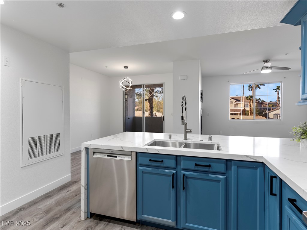 2325 Windmill Parkway 1711