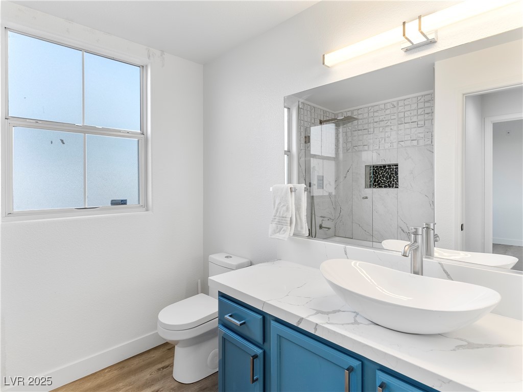 2325 Windmill Parkway 1711