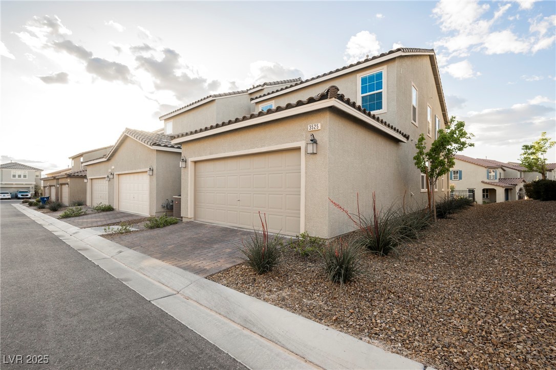 3525 Serravalle Lane