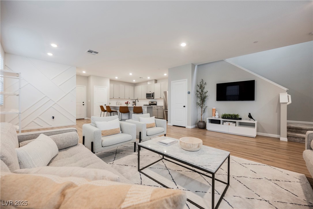 3525 Serravalle Lane
