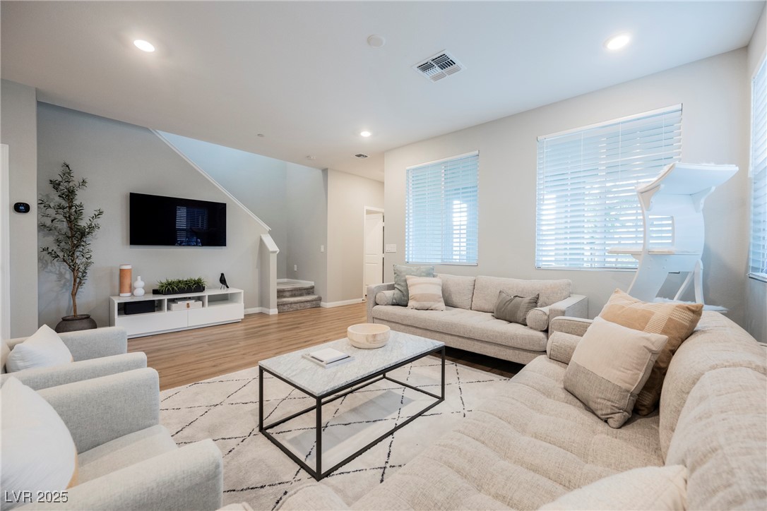 3525 Serravalle Lane