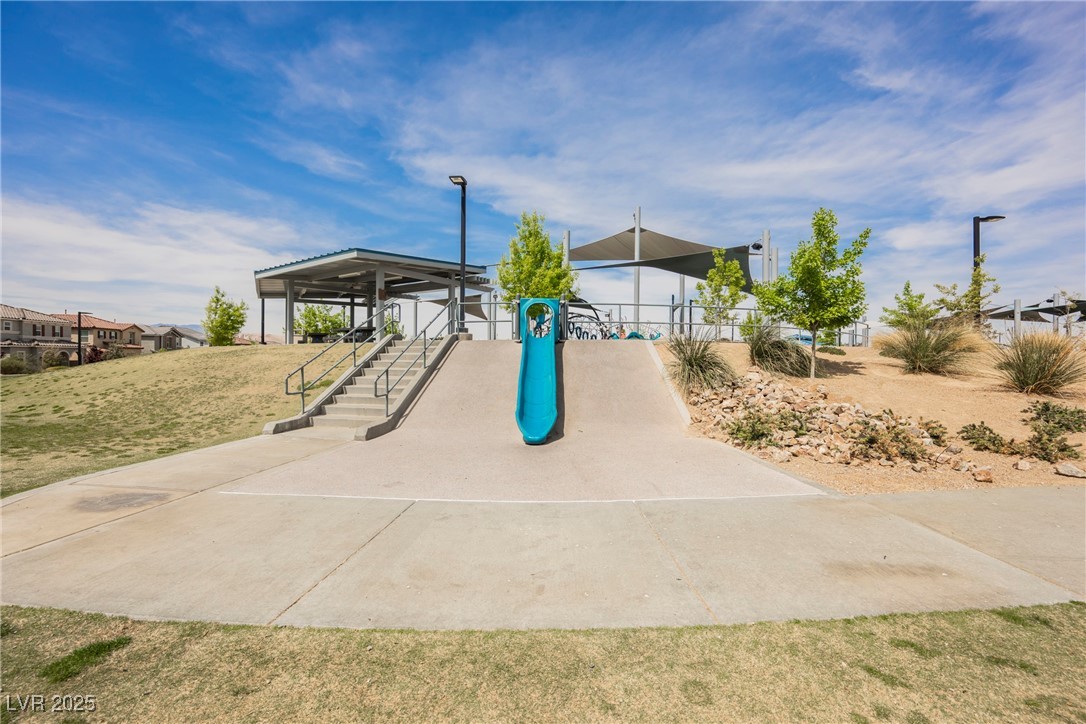 3525 Serravalle Lane