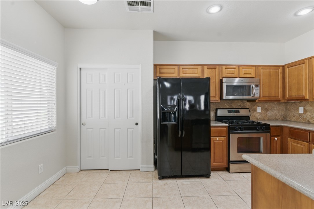 1069 Thrill Court 2