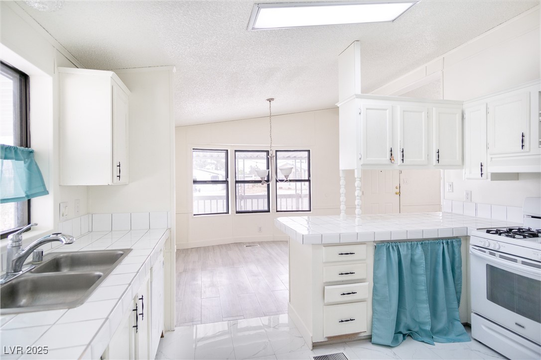 4232 Orangeblossom Court