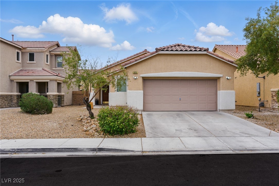 325 Arrowbird Avenue