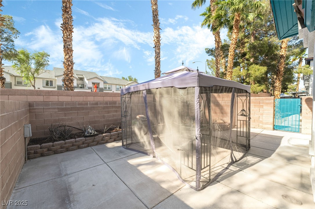 5025 Starfinder Avenue