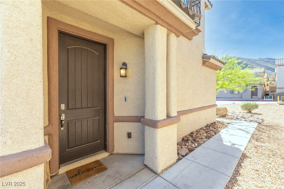 4014 Sparrow Rock Street