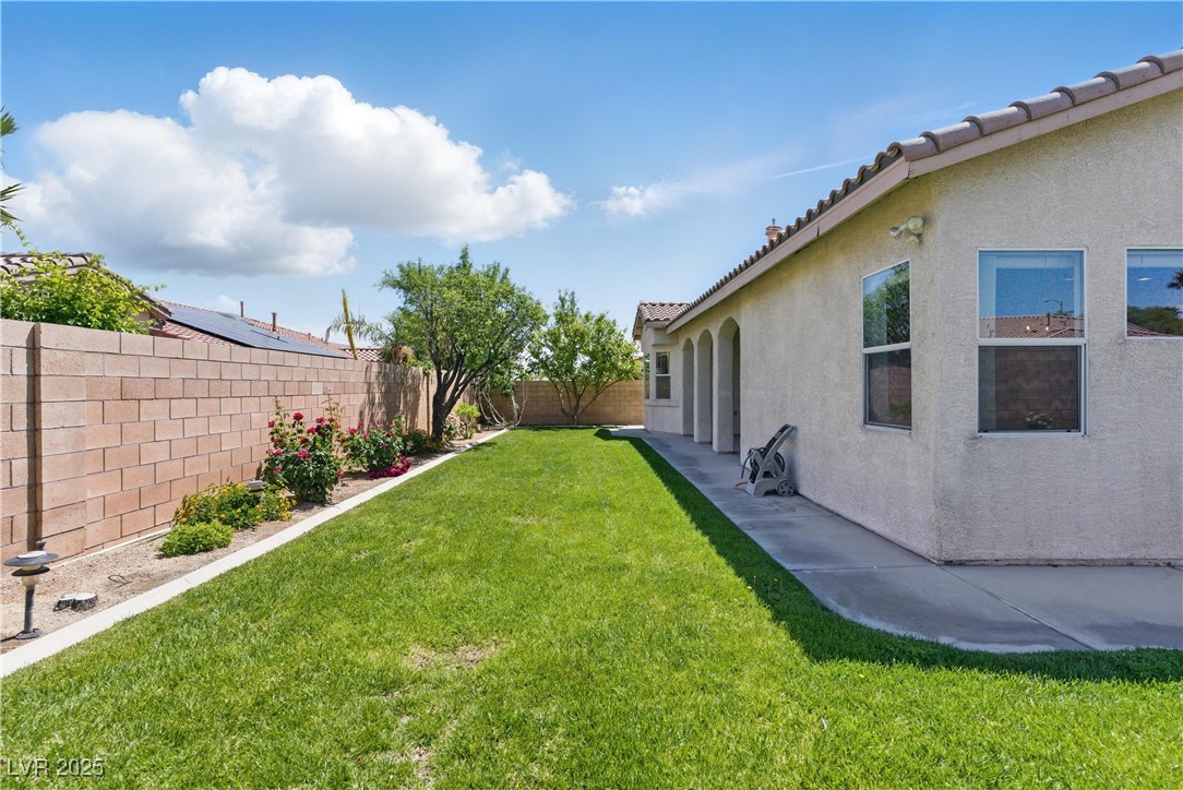 8114 Lapis Harbor Avenue