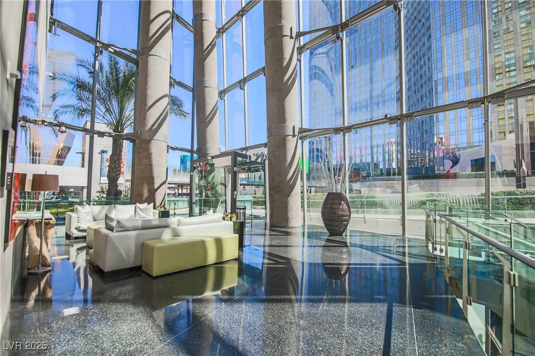 3722 LAS VEGAS Boulevard 1901