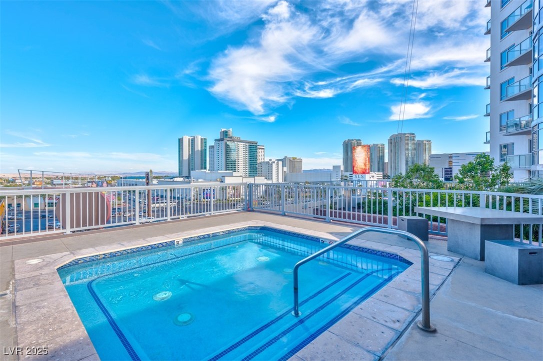 200 Sahara Avenue 2507