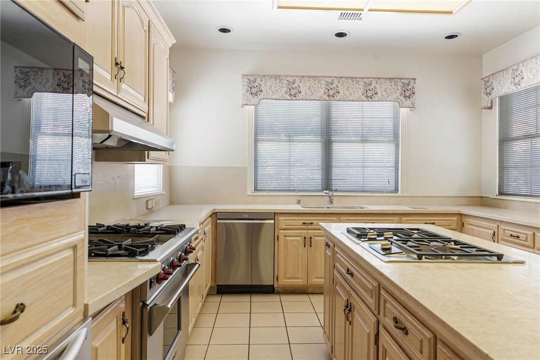 56 QUAIL RUN Road