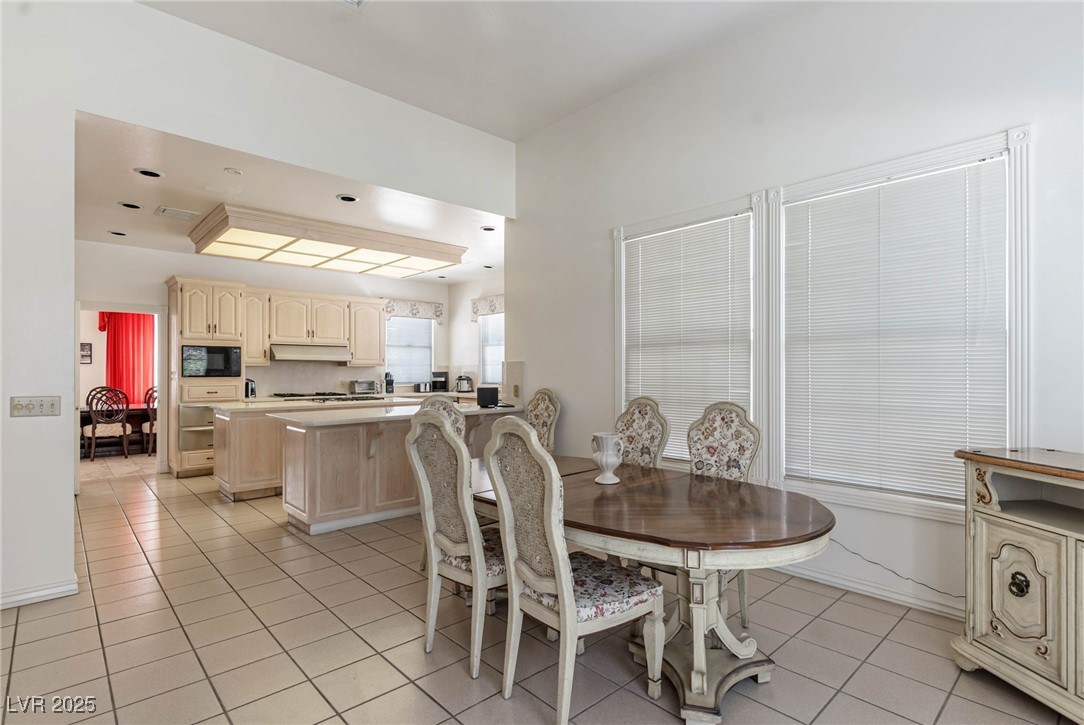 56 QUAIL RUN Road