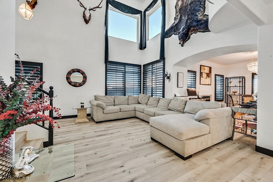 3738 Falcon Springs Drive