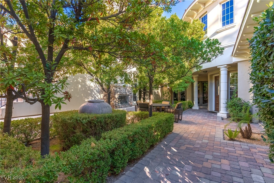 12056 Royal Dolnoch Court