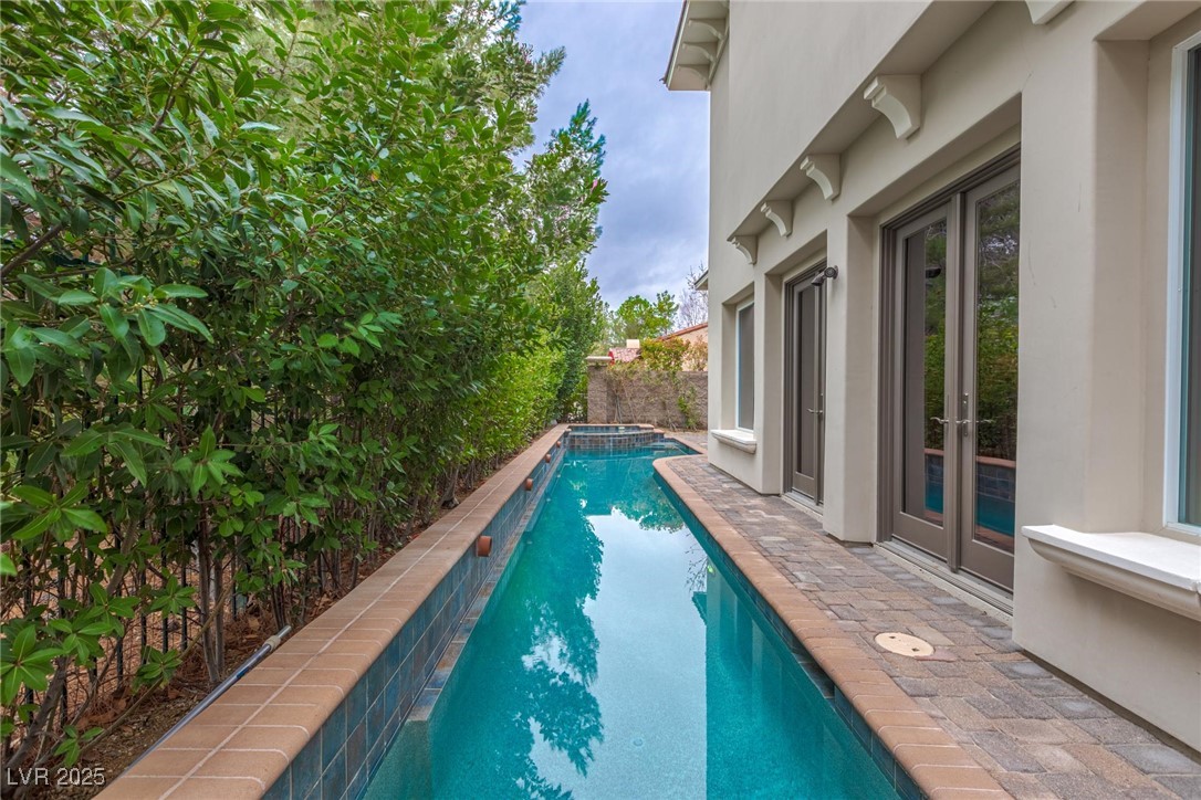 12056 Royal Dolnoch Court