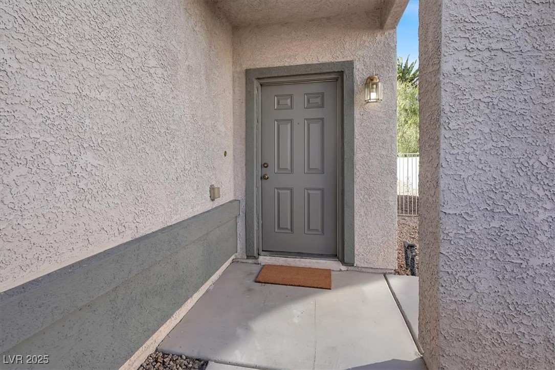 4439 Yellow Harbor Street