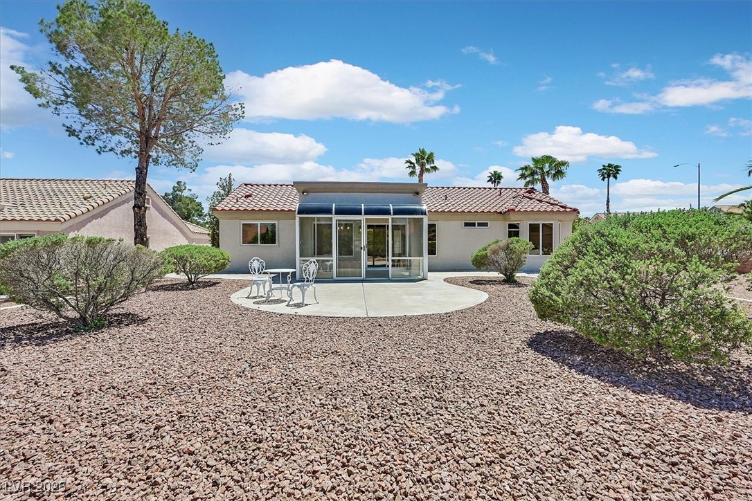 9552 Gold Bank Drive