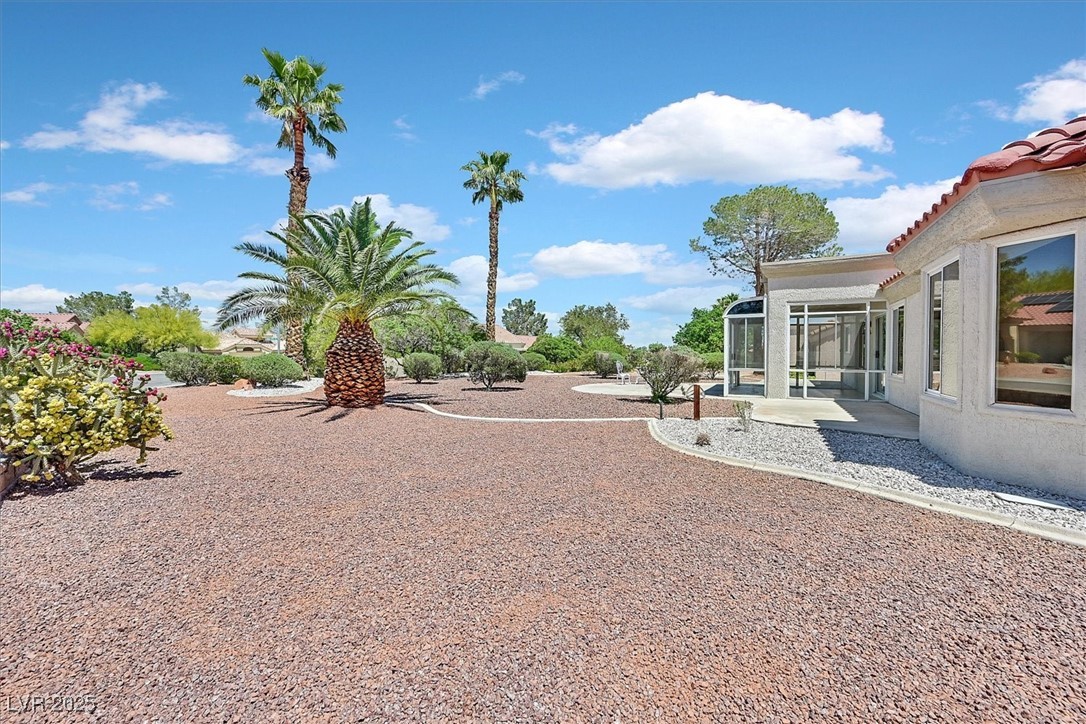 9552 Gold Bank Drive
