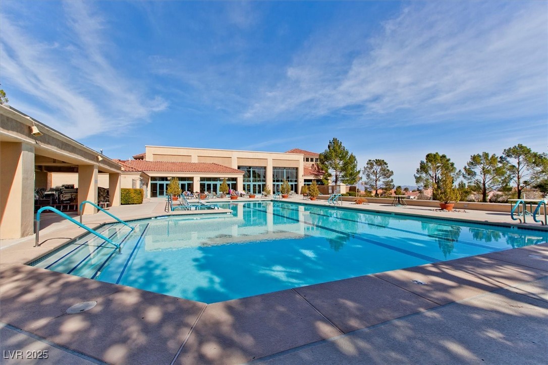 9552 Gold Bank Drive