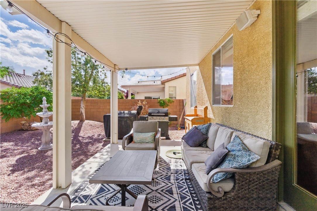 7417 Horizon Rock Avenue