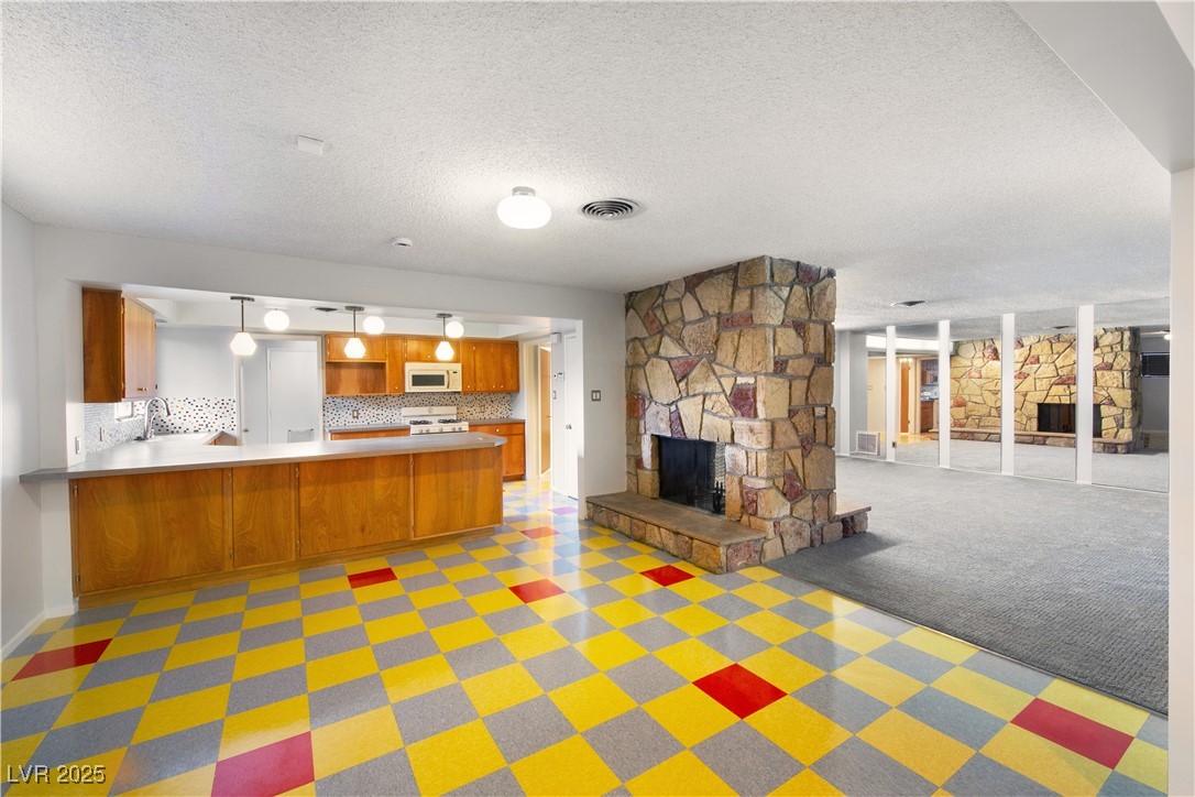 1608 Houssels Avenue