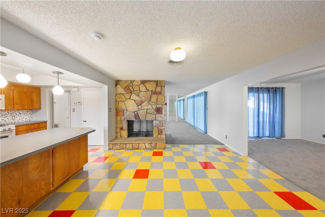 1608 Houssels Avenue