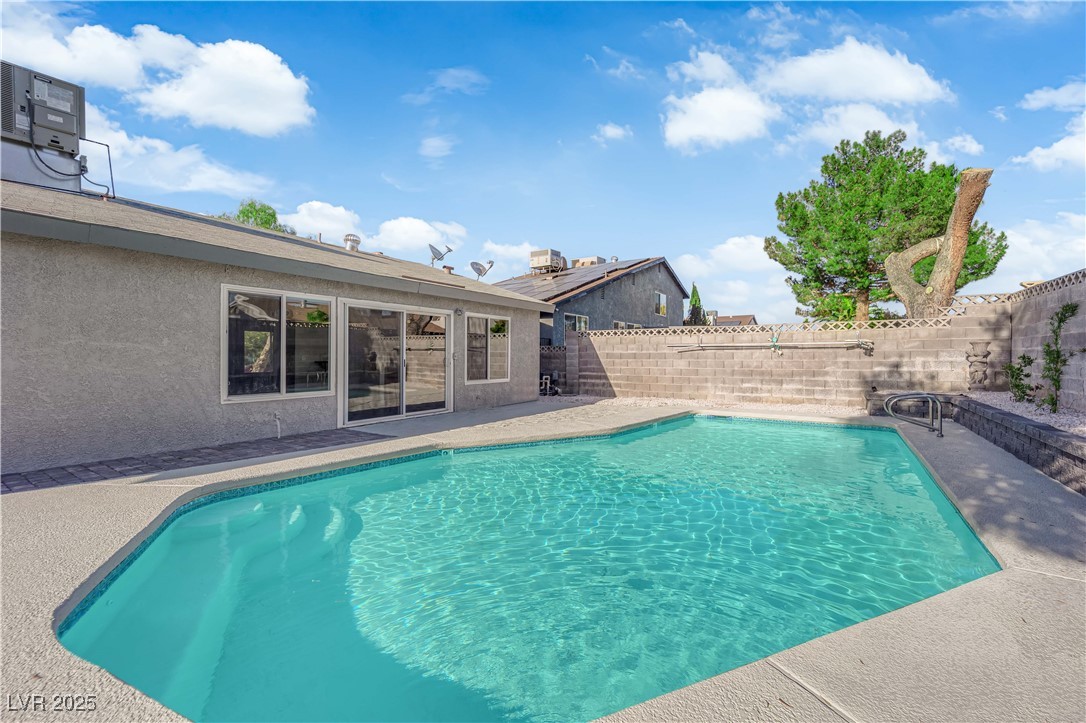 6791 Greengrove Drive