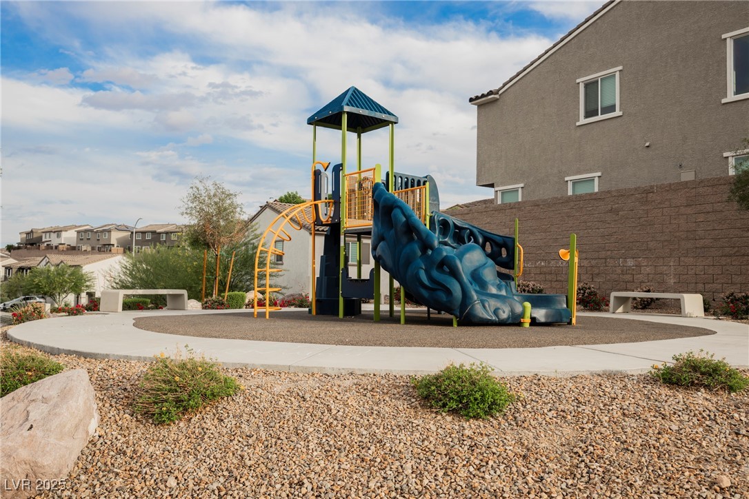 376 Yellow Finch Lane