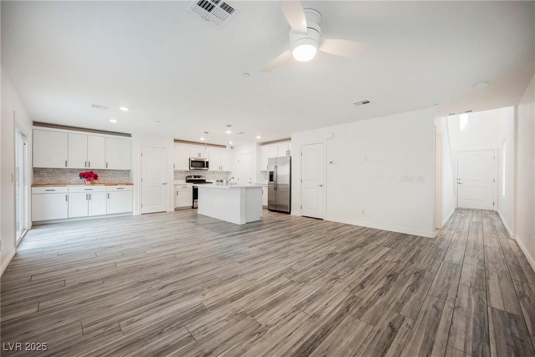 376 Yellow Finch Lane
