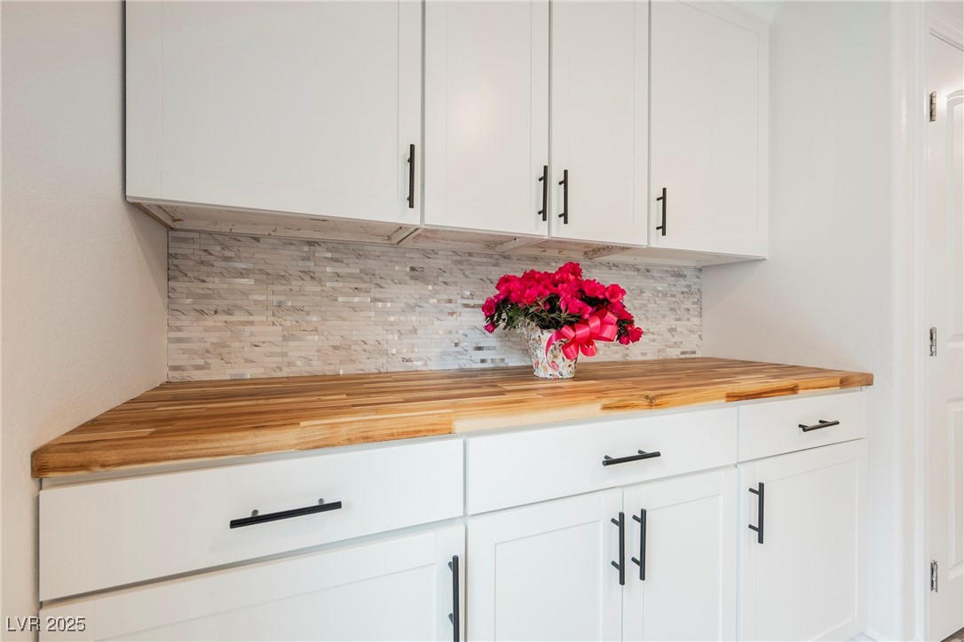 376 Yellow Finch Lane