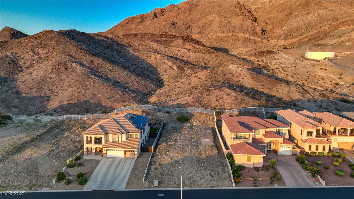 1864 Claudine Drive