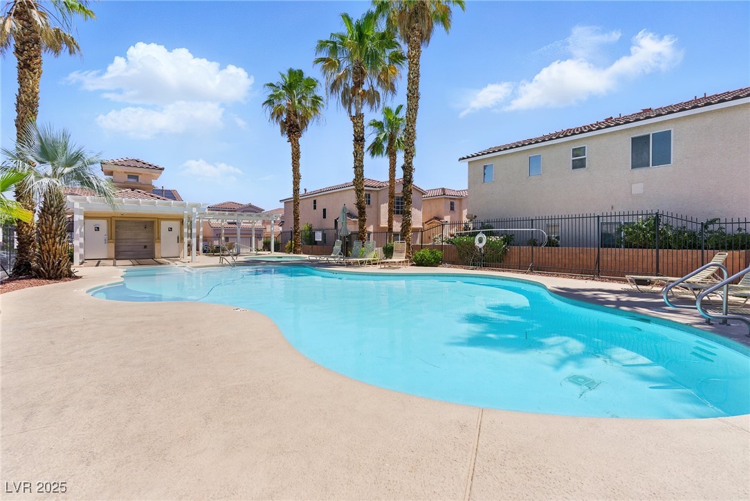 9572 Belle Rich Street