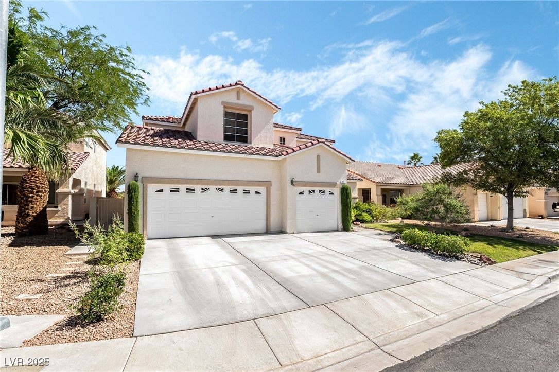 532 Kavanagh Place