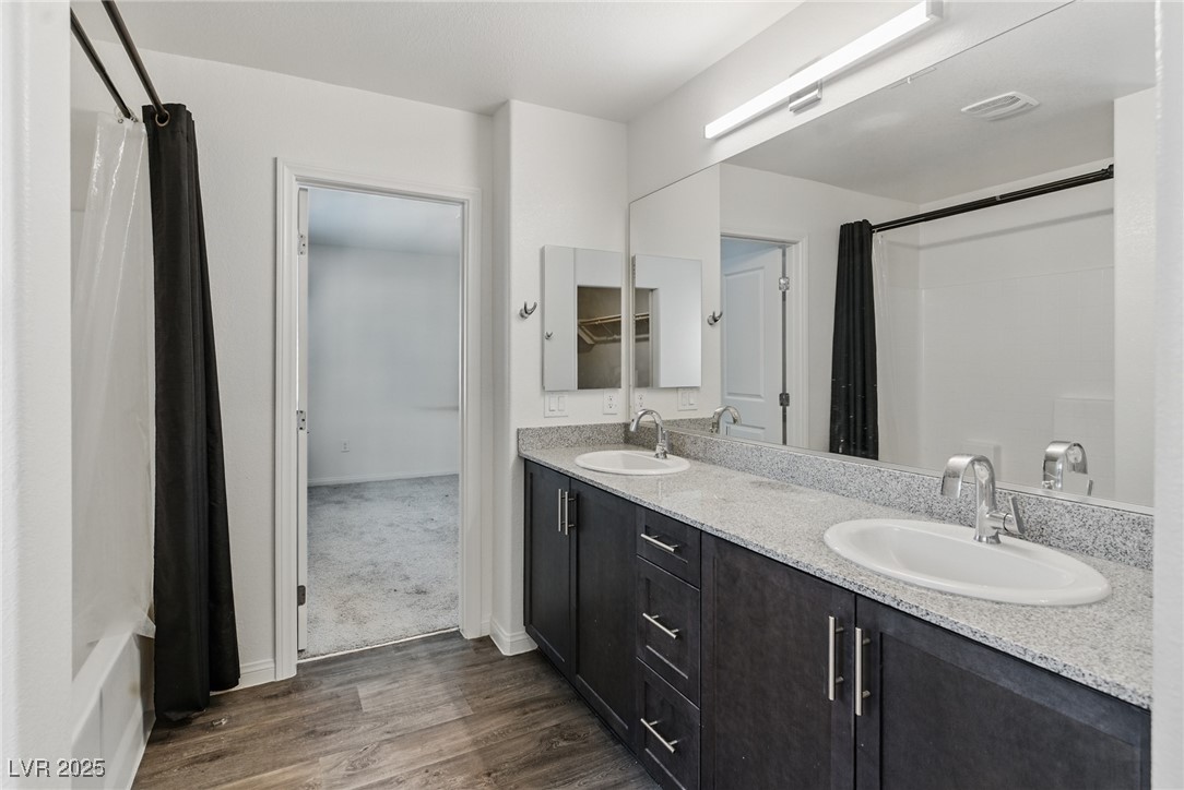 6850 Magenta Moon Street