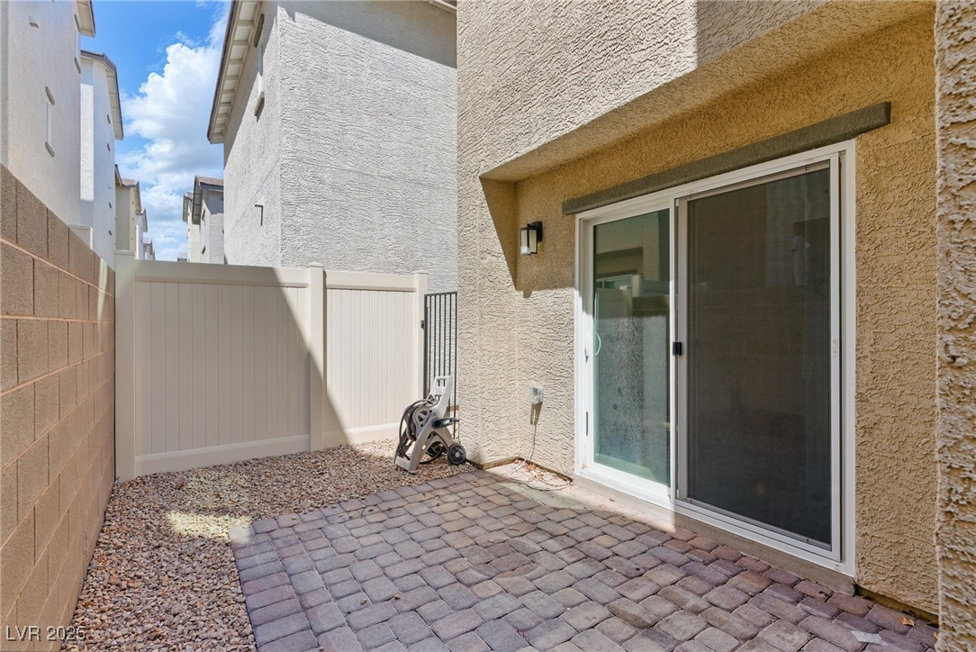 6850 Magenta Moon Street