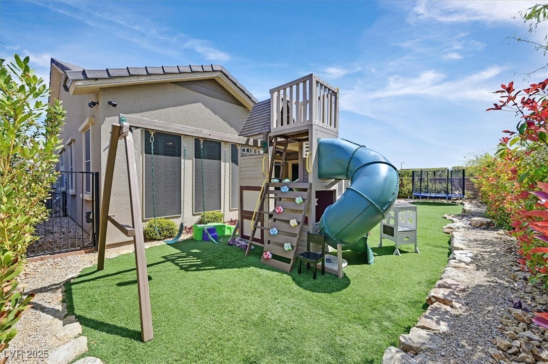 2931 Raywood Ash Drive