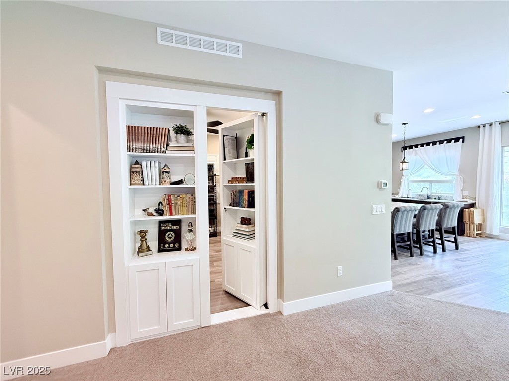 2931 Raywood Ash Drive