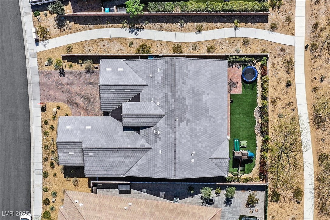 2931 Raywood Ash Drive