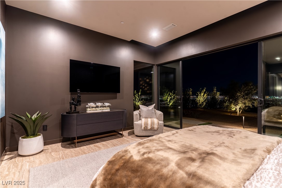 720 Dragon Peak Drive