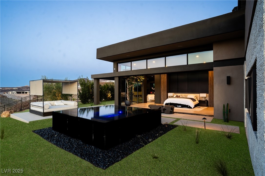720 Dragon Peak Drive