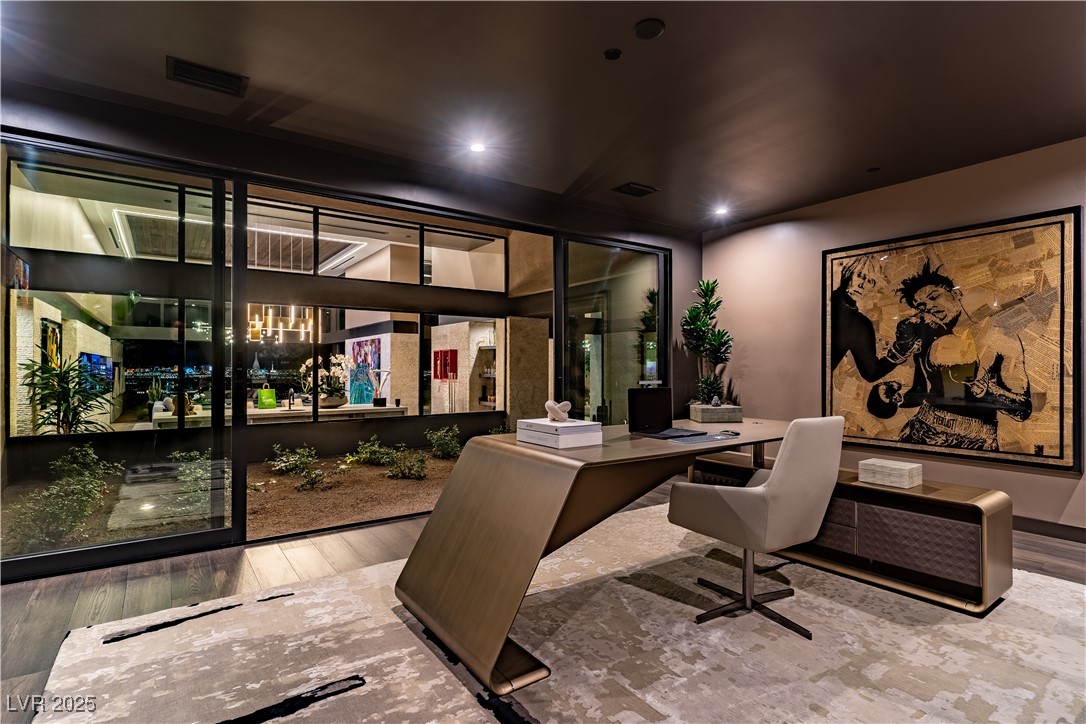 720 Dragon Peak Drive