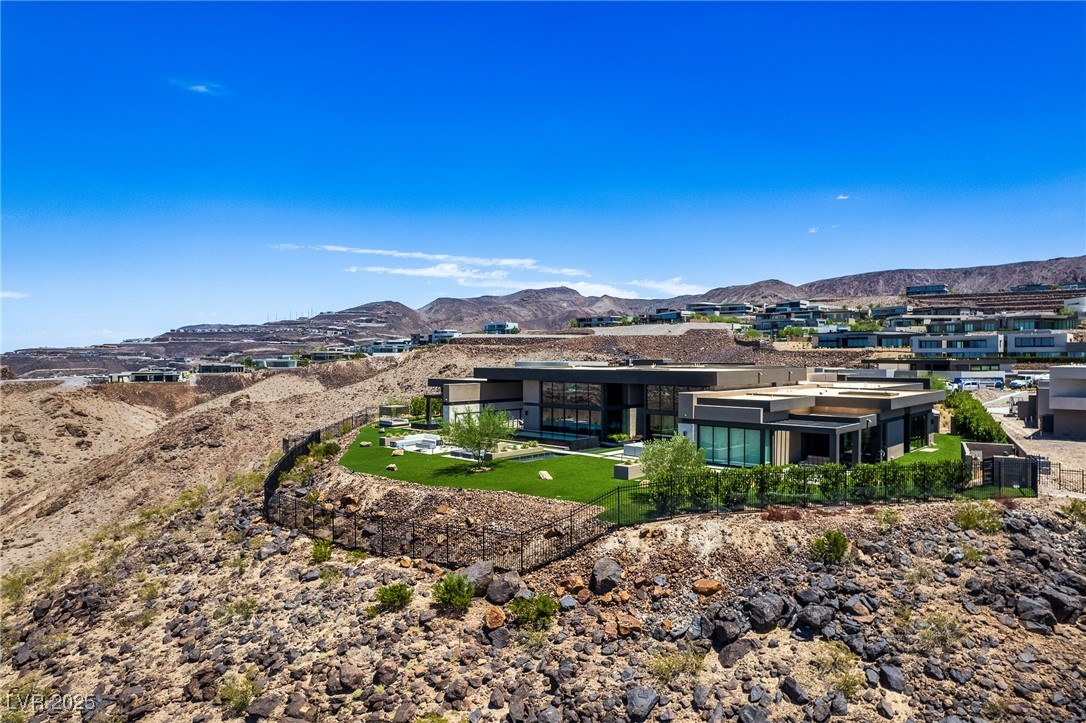 720 Dragon Peak Drive