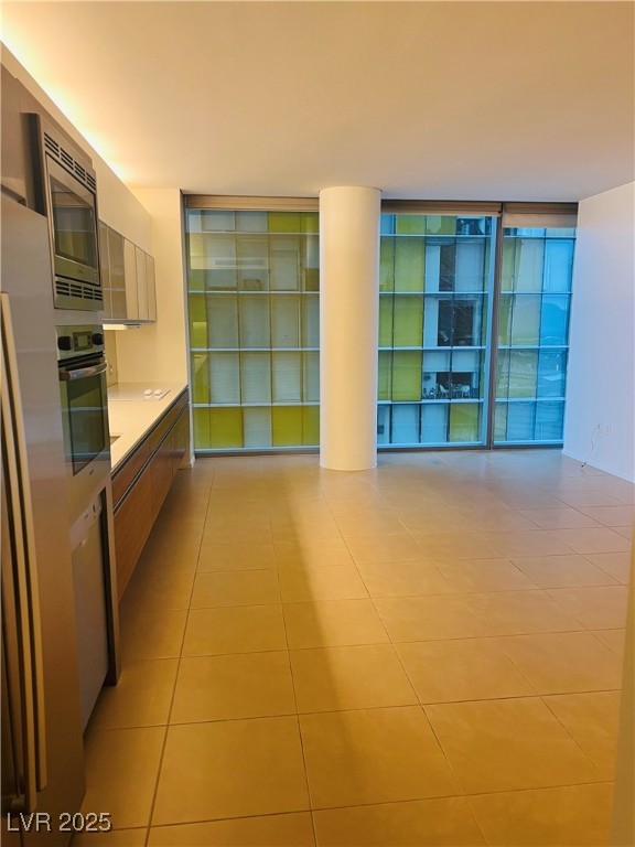 3722 Las Vegas Boulevard 2111