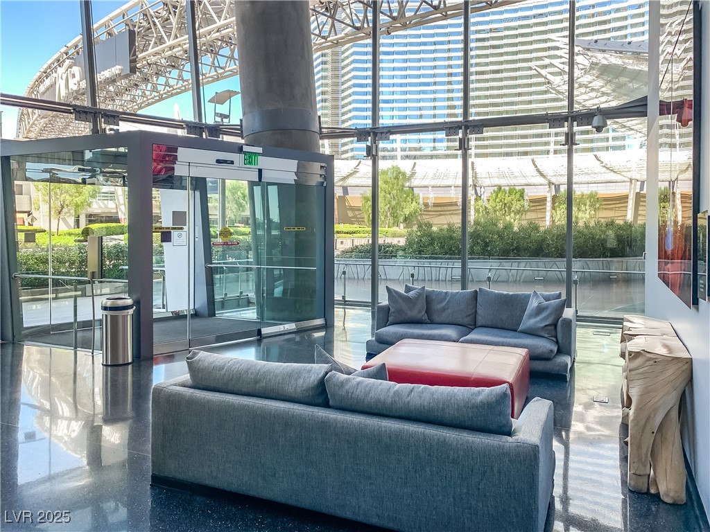 3722 Las Vegas Boulevard 2111